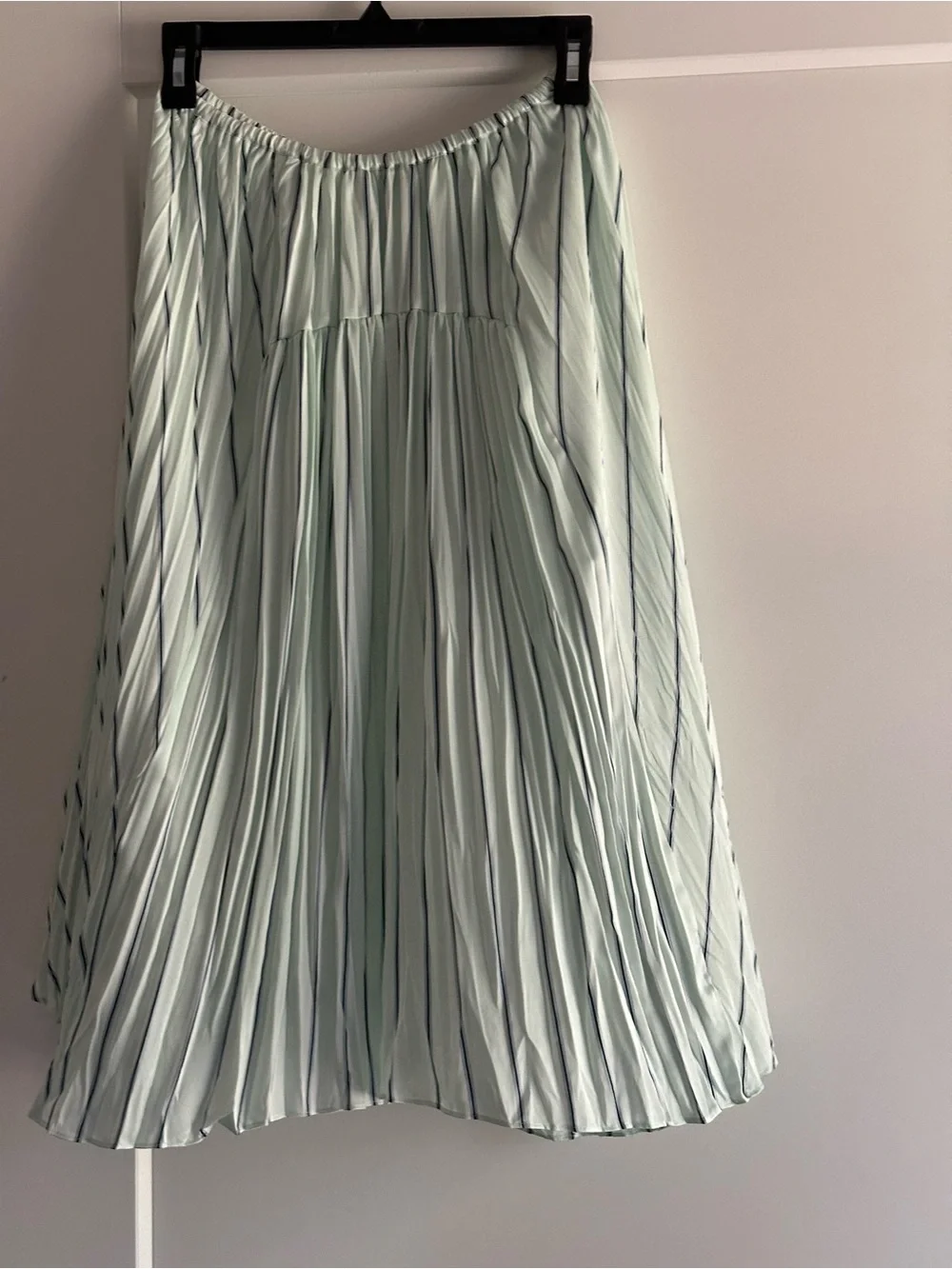 Vince mint green